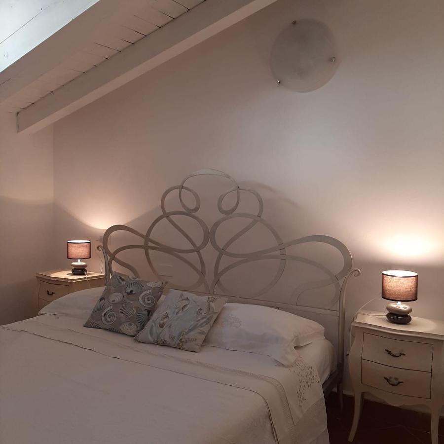 Loft Trabucco - In The Heart Of Salo City Center, Lake View, 4 Rooms Eksteriør bilde